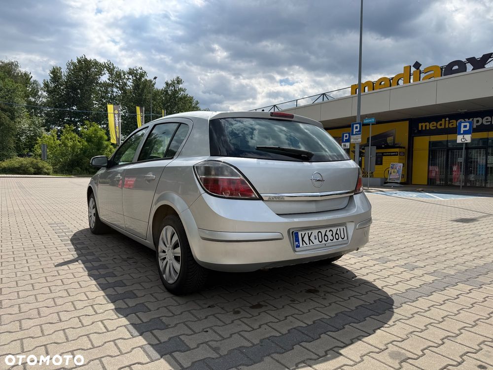 Opel Astra 1.6 - 6