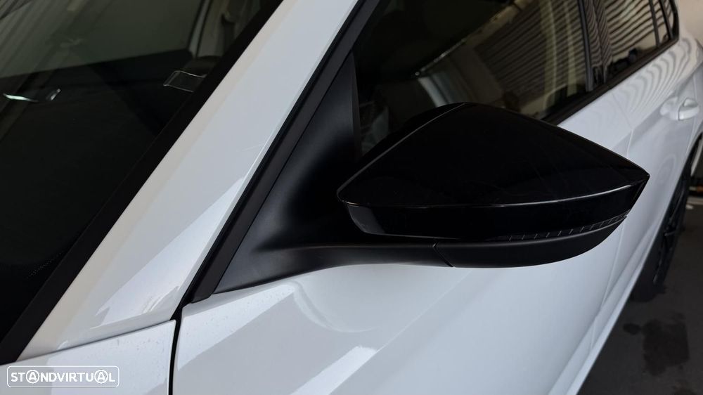 Skoda Kamiq 1.0 TSI Selection DSG - 27