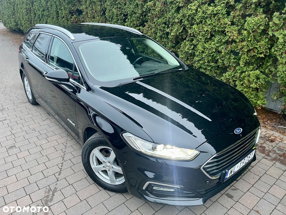 Ford Mondeo 2.0 Hybrid Titanium - 1