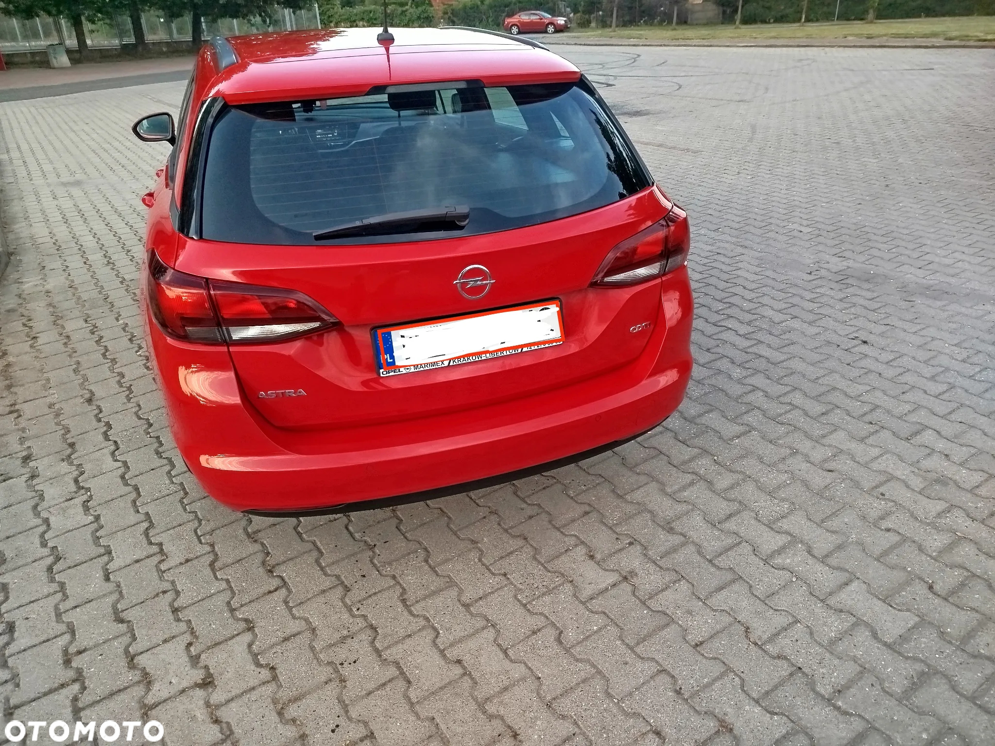 Opel Astra V 1.6 CDTI Enjoy - 9