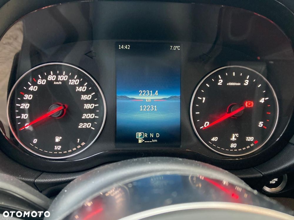 Mercedes-Benz Klasa T - 23