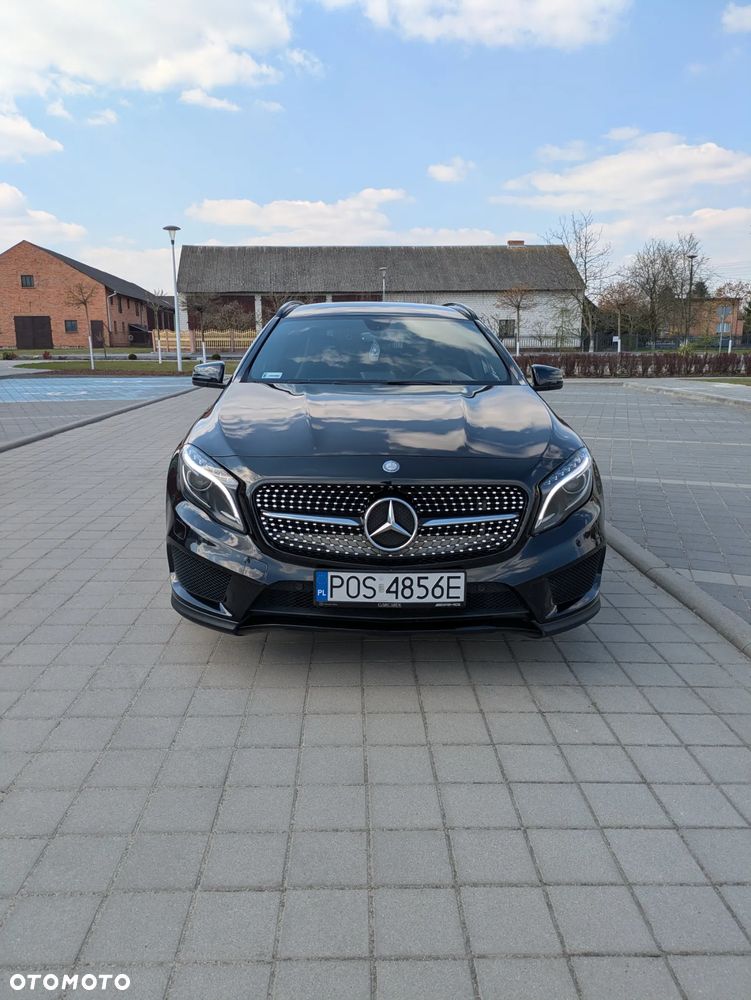 Mercedes-Benz GLA 200 7G-DCT AMG Line - 6