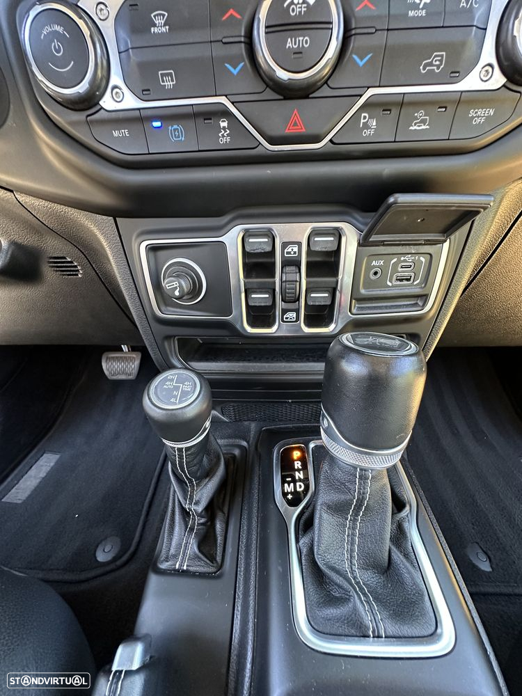 Jeep Wrangler Unlimited 2.0 TG 4xe Sahara - 23