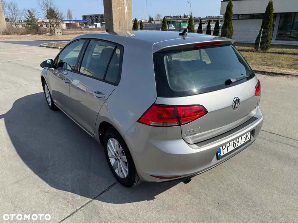 Volkswagen Golf 1.2 TSI BlueMotion Technology Trendline - 12