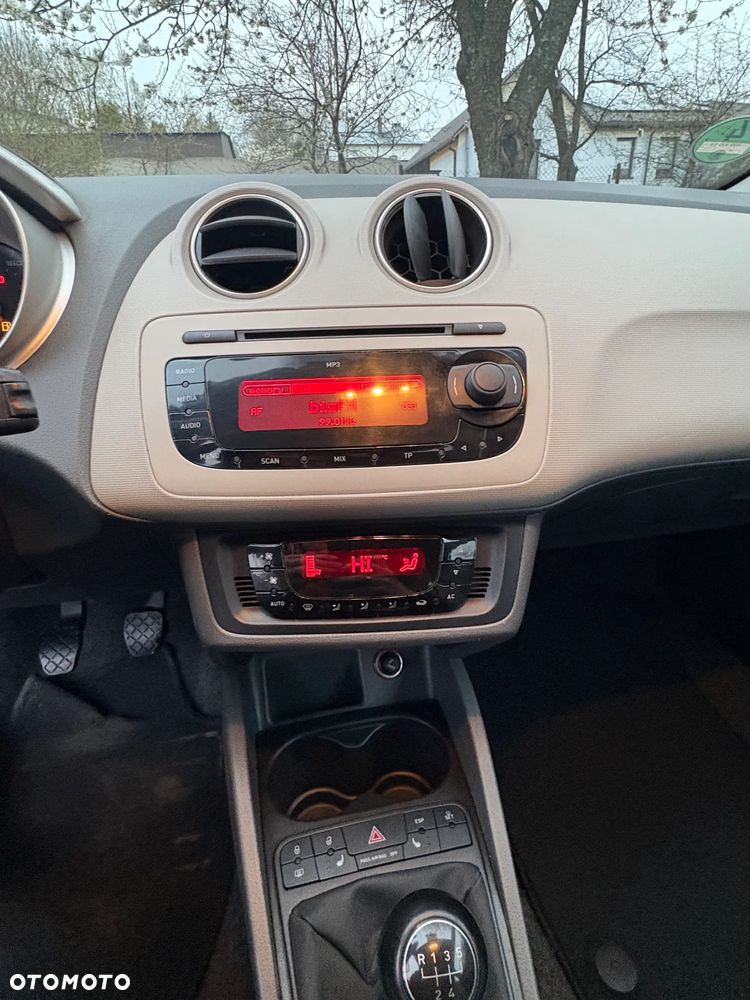 Seat Ibiza SC 1.4 16V Style - 23