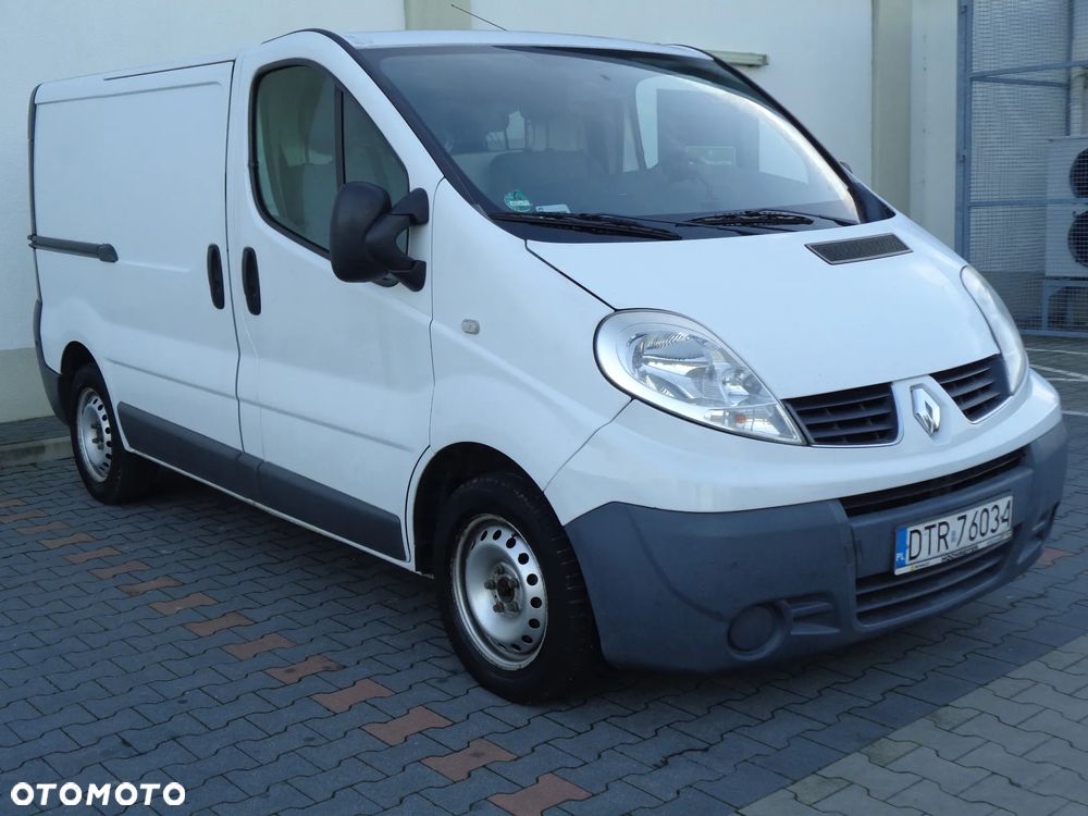 Renault Trafic - 1