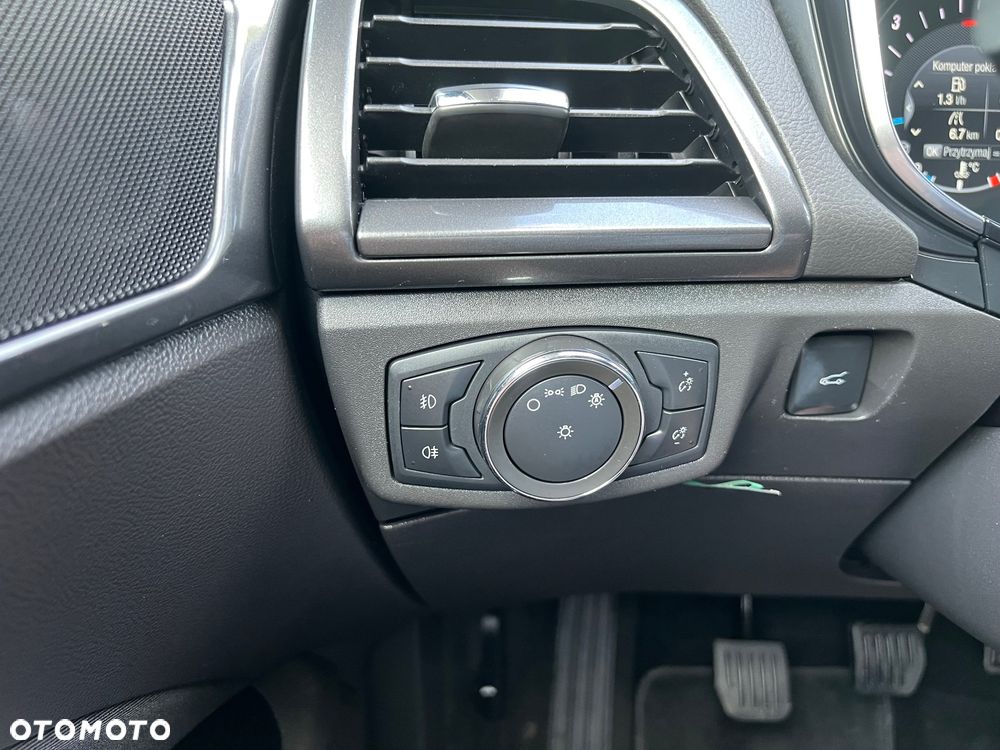 Ford Mondeo 2.0 EcoBlue Executive Plus - 26
