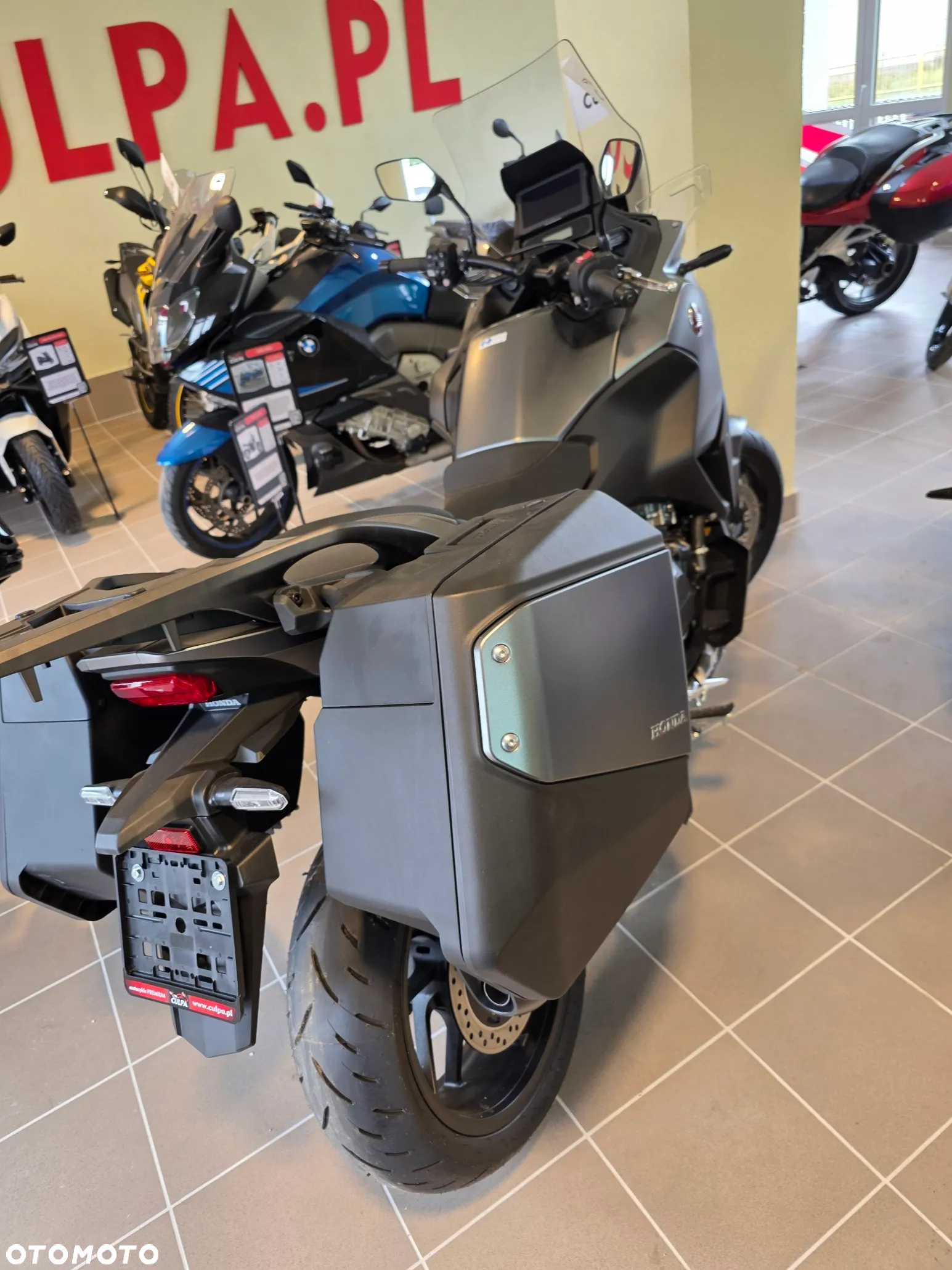 Honda NT - 3