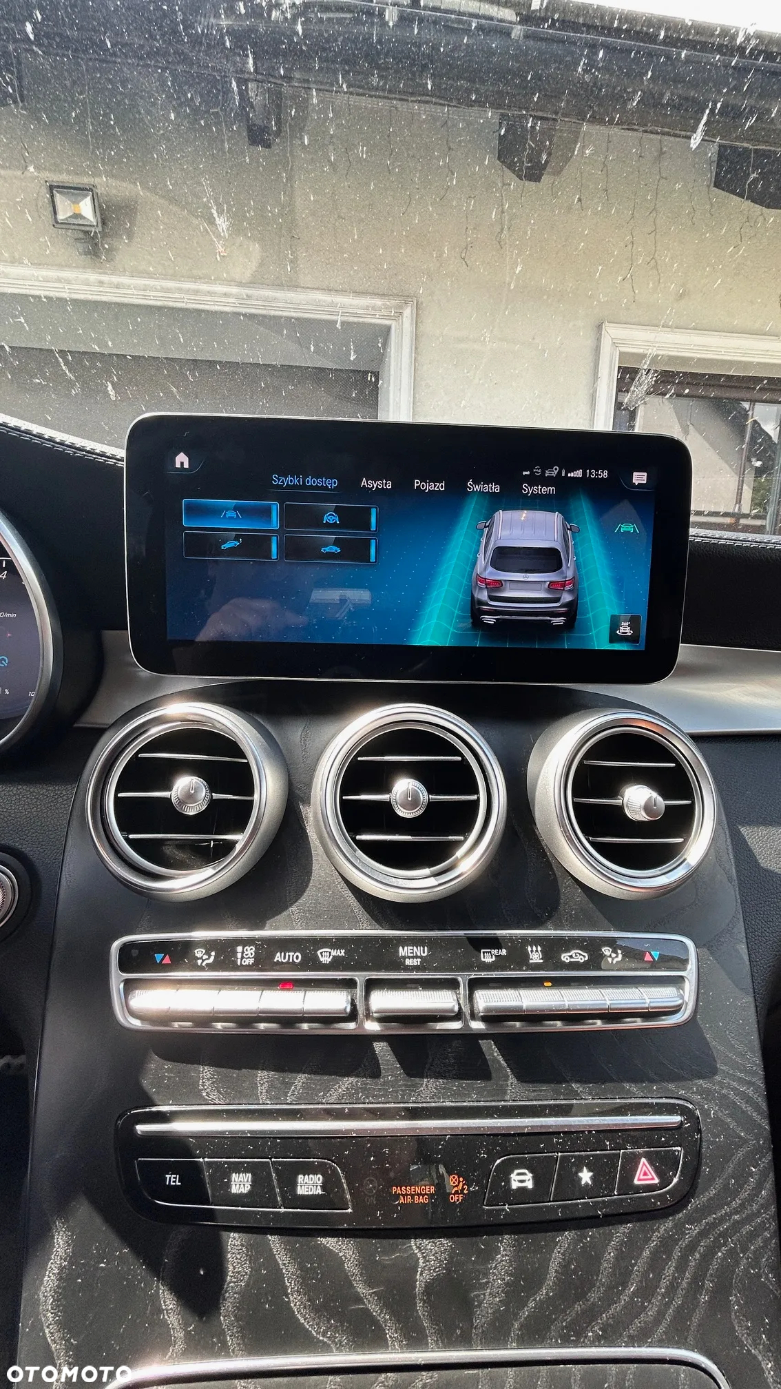 Mercedes-Benz GLC 300 e 4-Matic Business Edition - 33