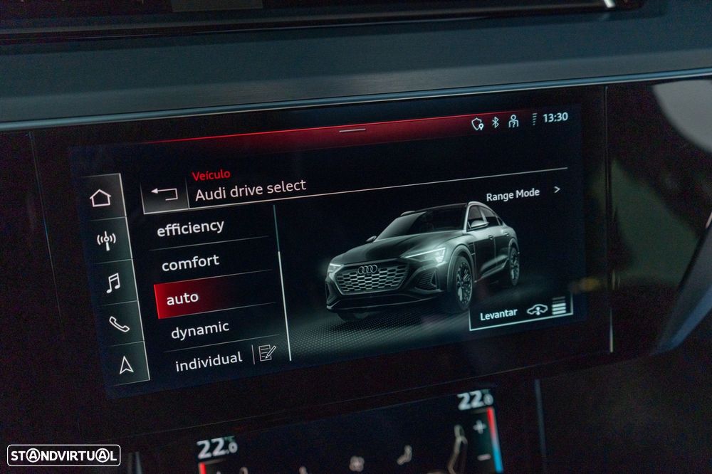 Audi Q8 e-Tron Sportback 55 quattro S line - 35