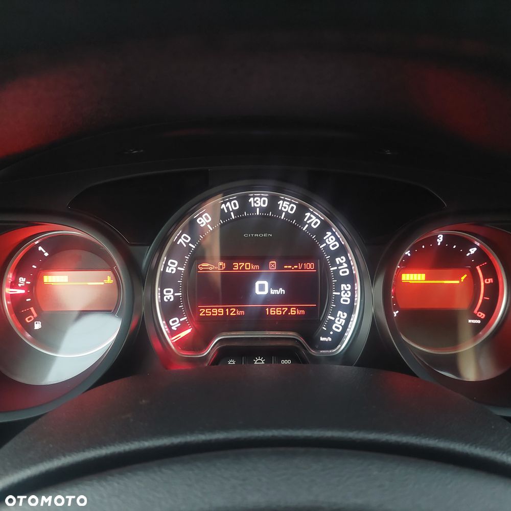 Citroën C5 HDi 165 FAP Exclusive - 17