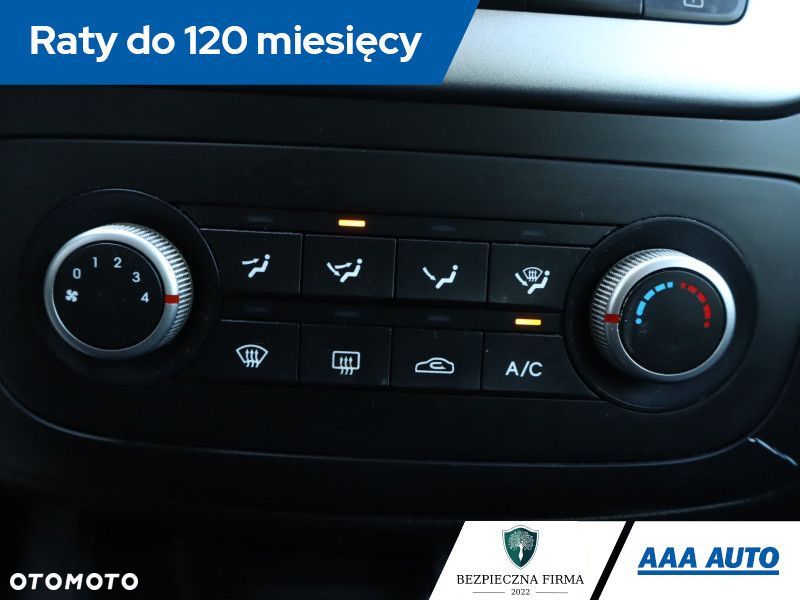 Kia Venga - 16