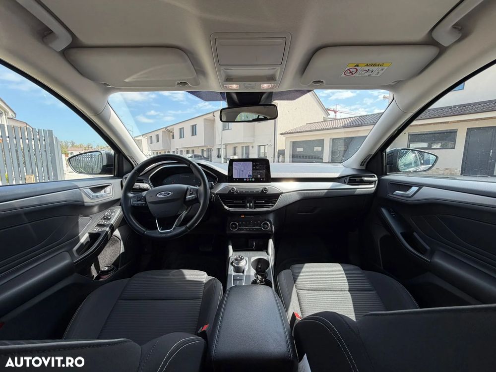 Ford Focus 1.5 EcoBlue Start-Stopp-System Aut. TITANIUM - 12
