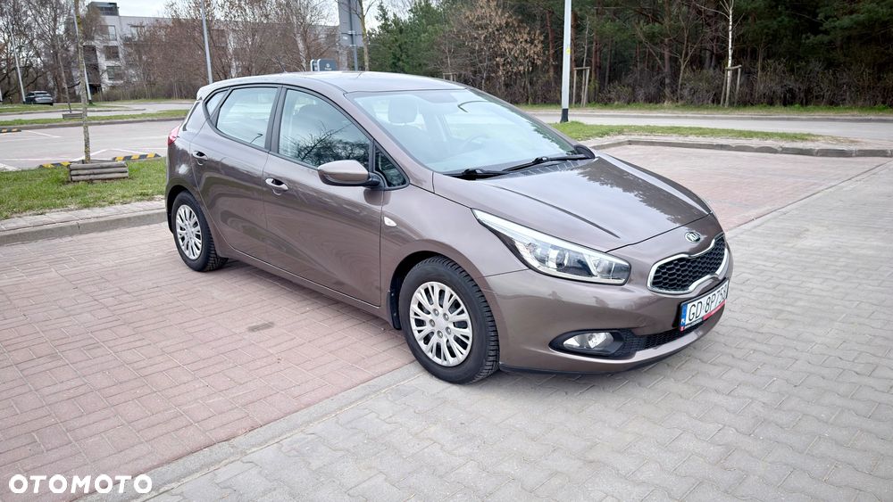 Kia Ceed - 1
