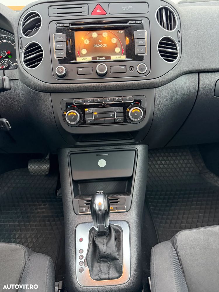 Volkswagen Golf Plus 2.0 TDI DPF DSG Highline - 11