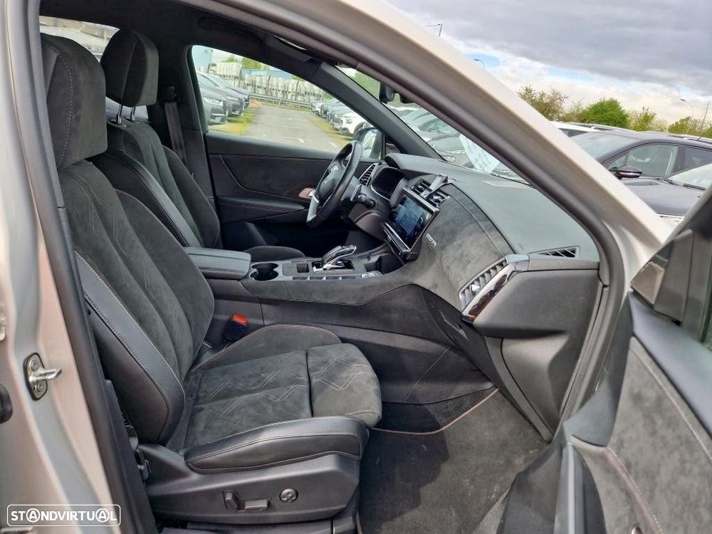 DS DS7 Crossback E-Tense Performance Line EAT8 - 7