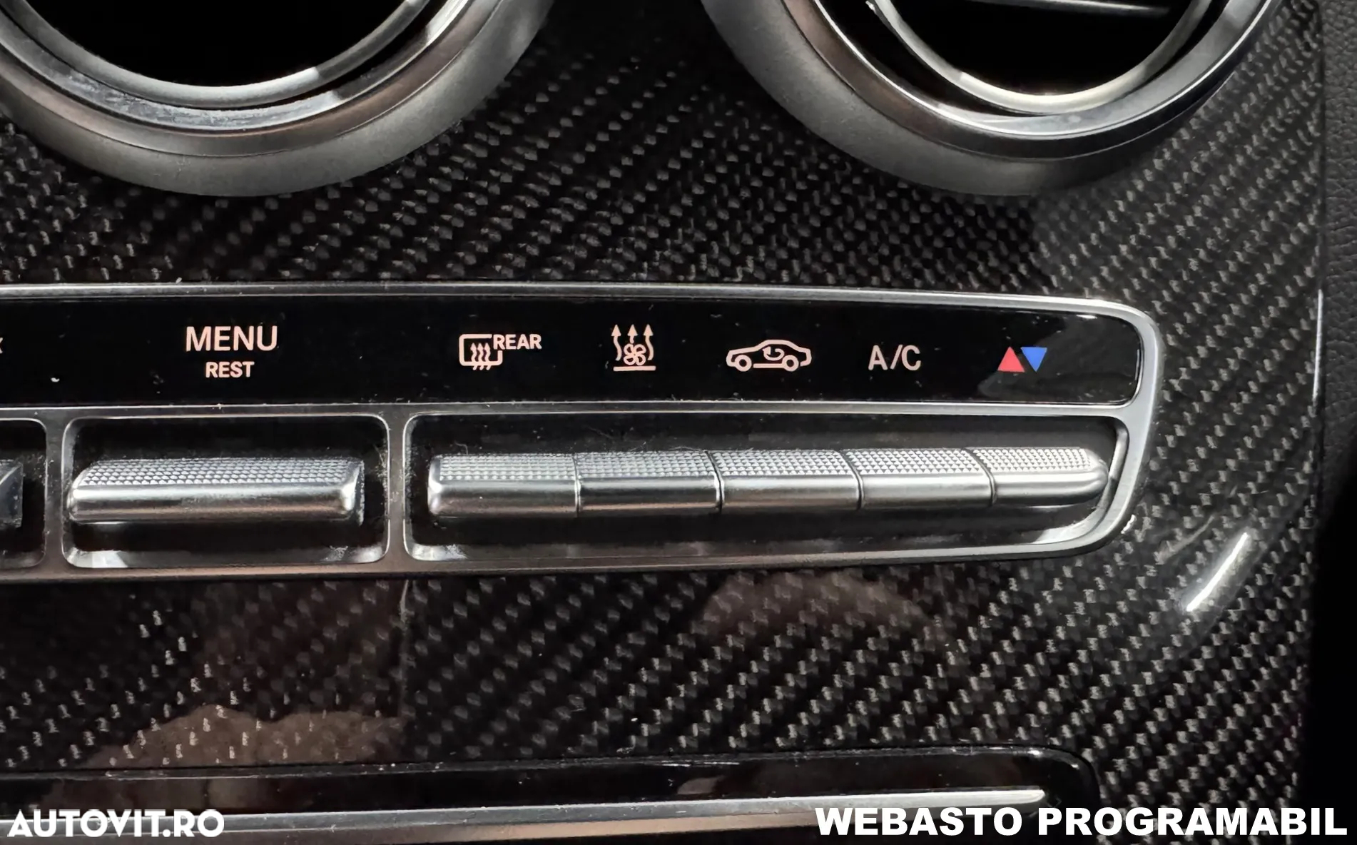 Mercedes-Benz GLC Coupe 300 de 4Matic 9G-TRONIC AMG Line - 24