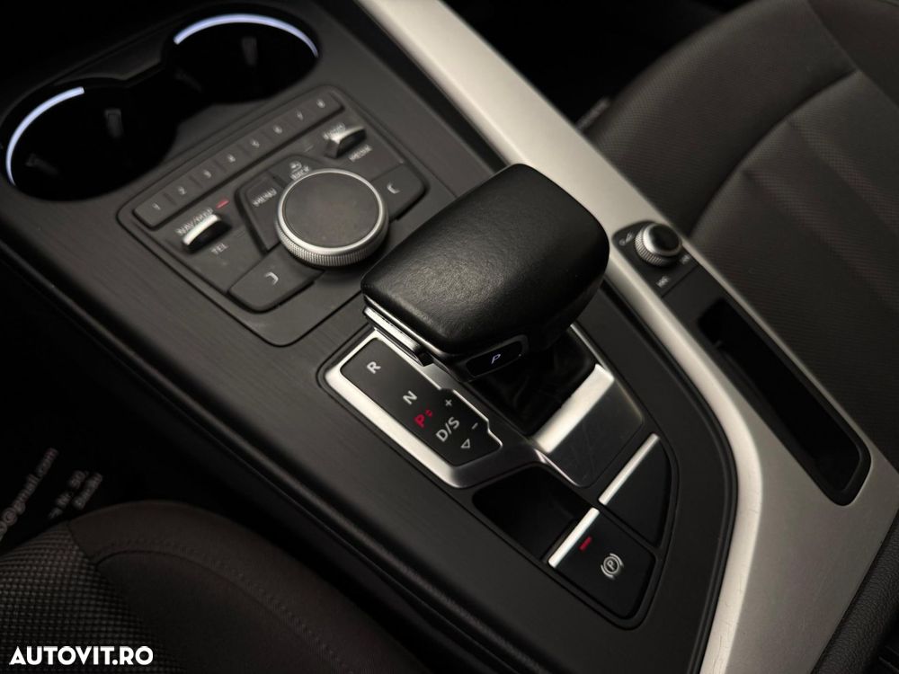 Audi A4 Limuzina - 11