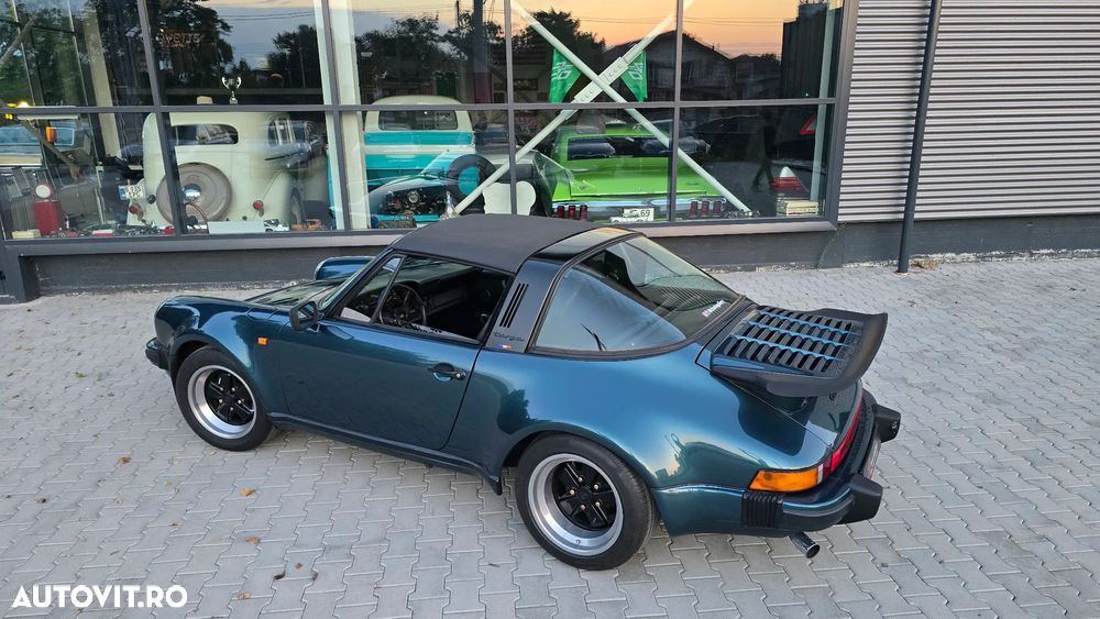Porsche 911 - 23