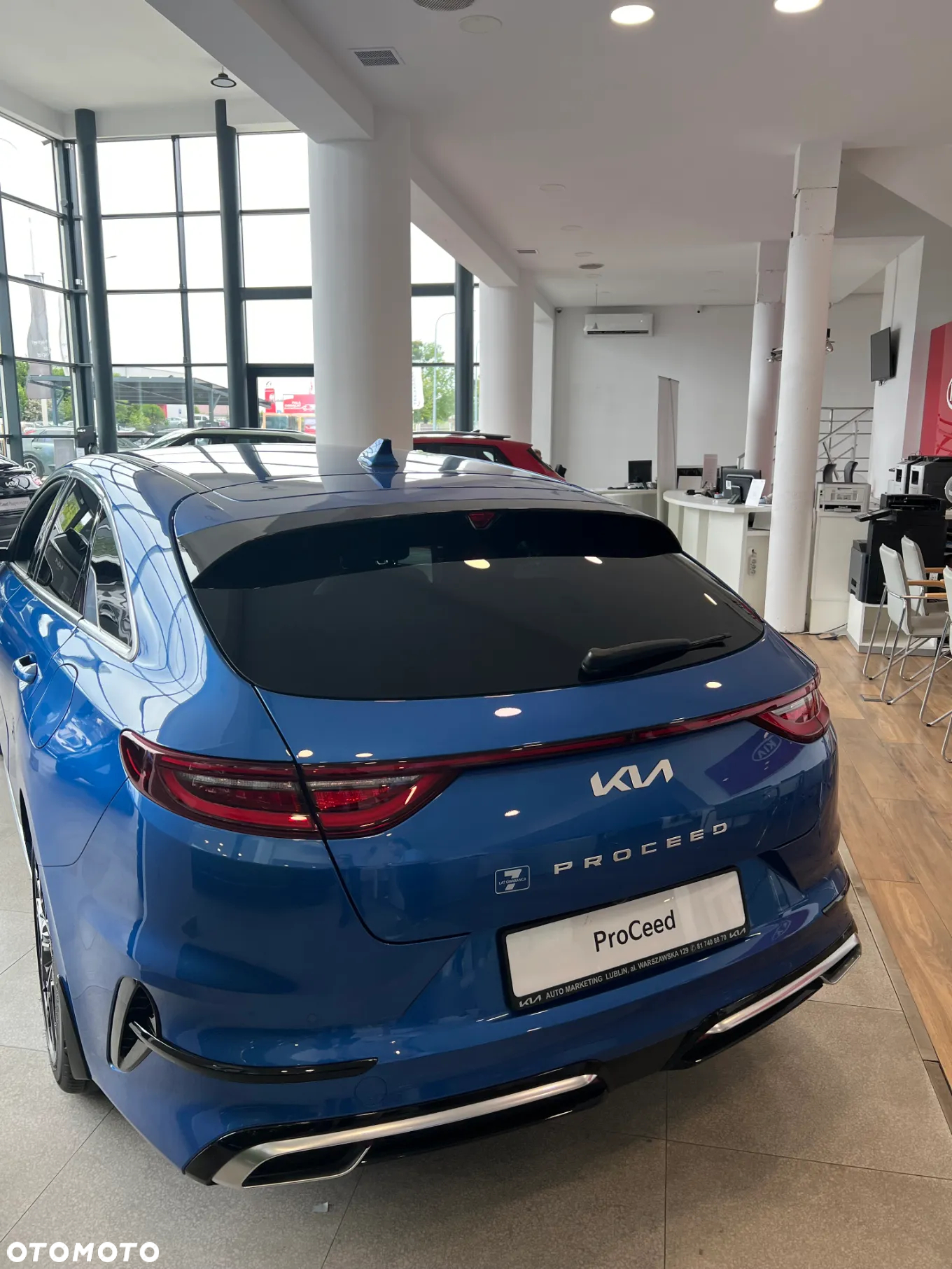 Kia ProCeed 1.5 T-GDI GT Line - 4