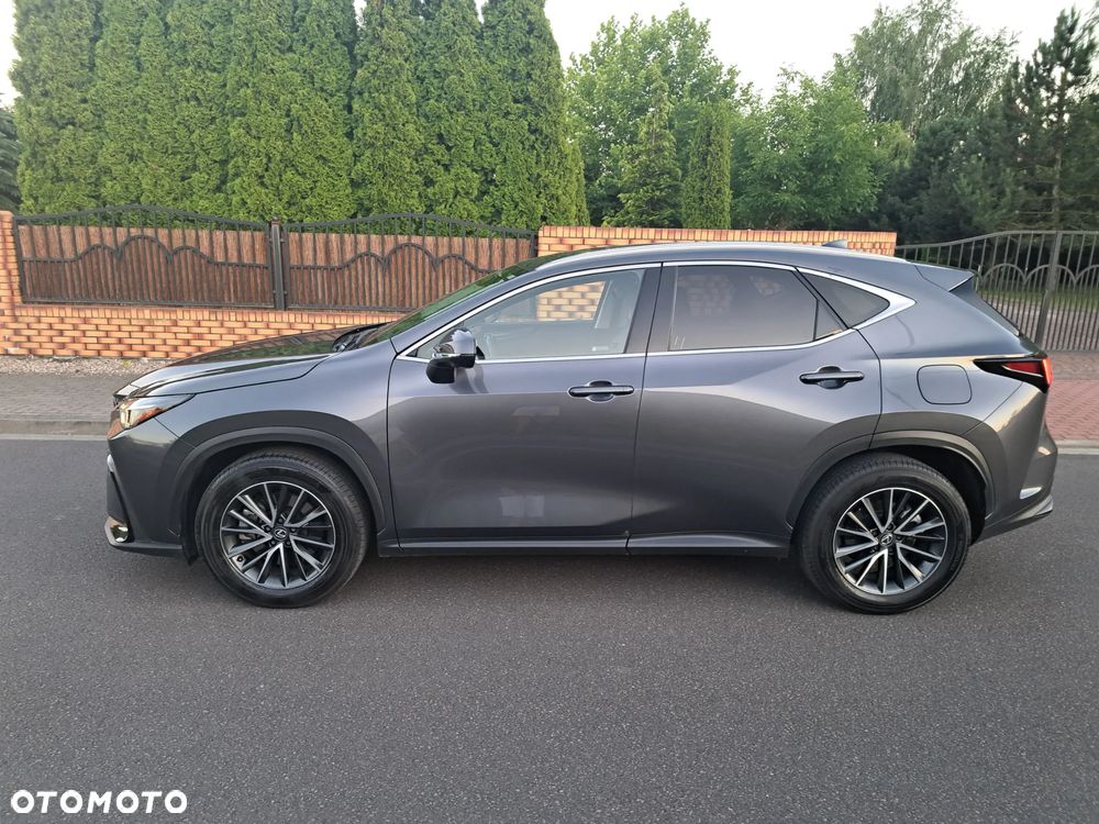 Lexus NX 450h+ E-FOUR Luxury - 3