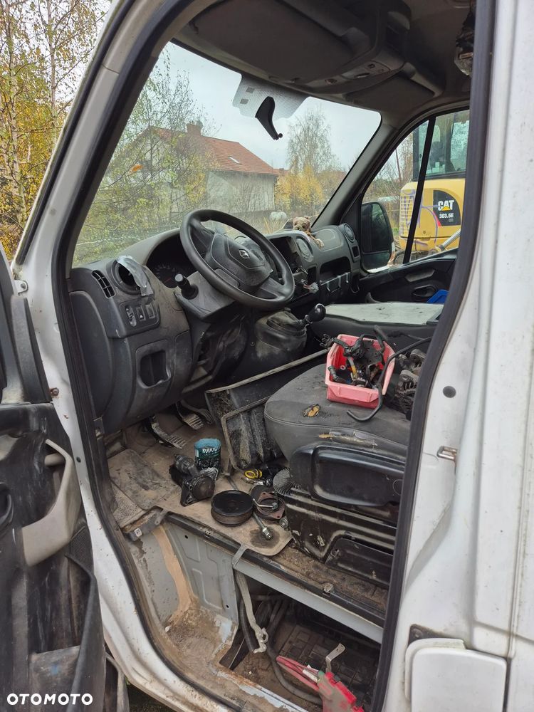 Renault MAXITY - 20