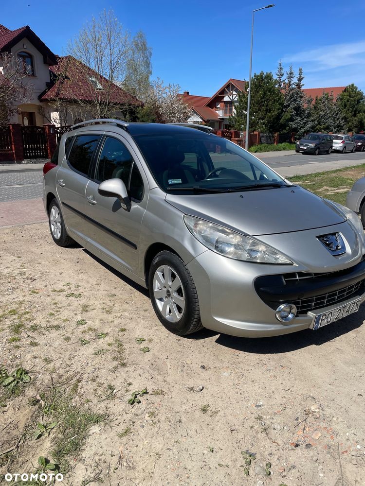 Peugeot 207 1.4 16V Trendy nICE - 1