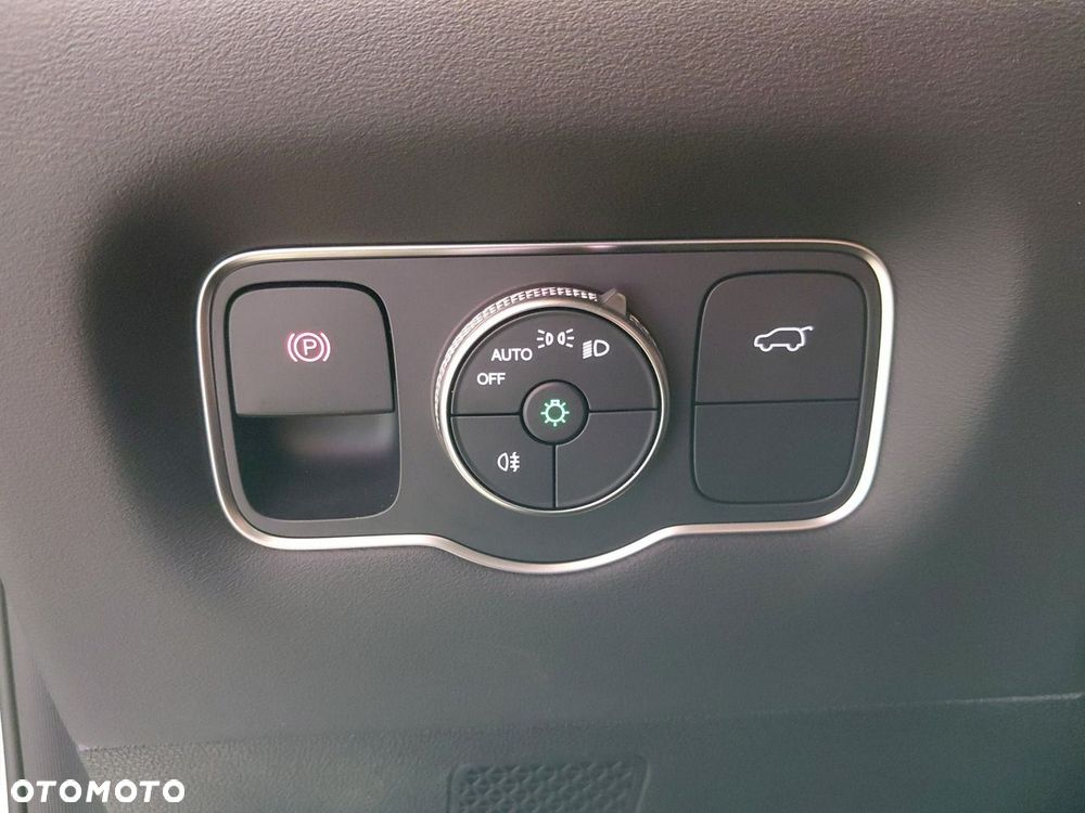 Chery Tiggo 8 1.6 T-GDI Prestige DCT - 39