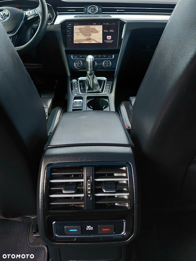 Volkswagen Passat 2.0 TDI BMT Highline DSG - 19
