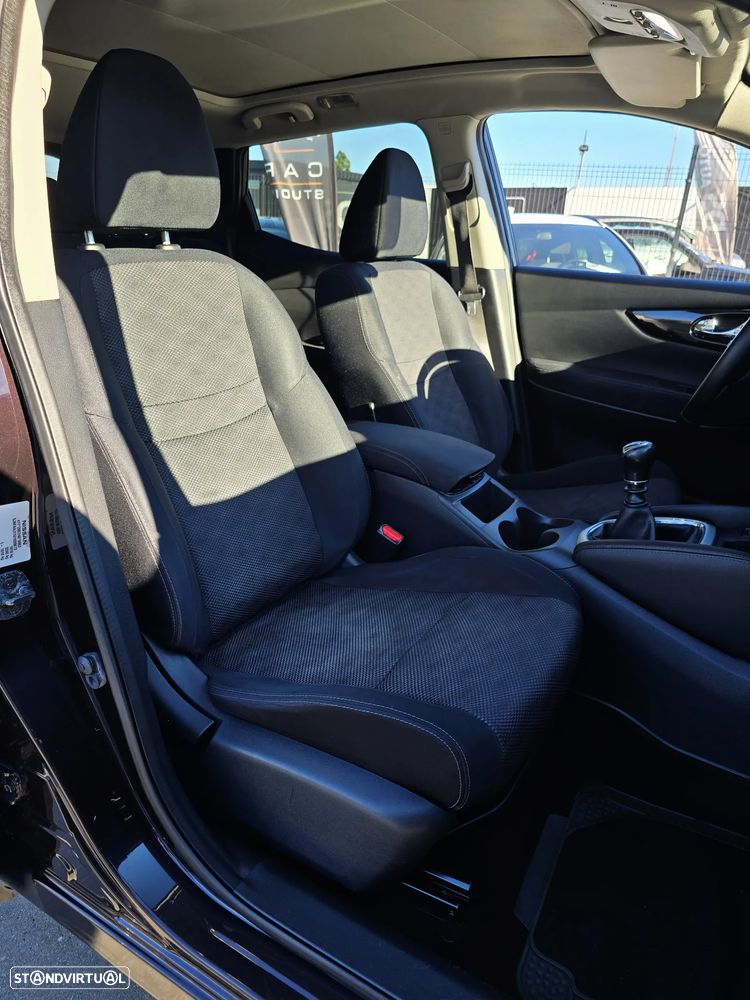 Nissan Qashqai 1.5 dCi DPF acenta - 8