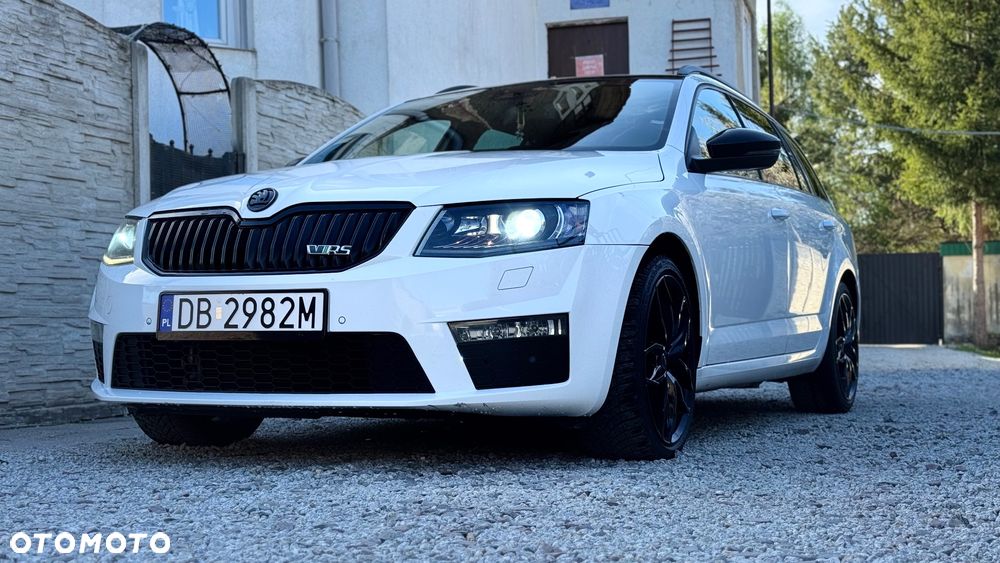 Skoda Octavia 2.0 TDI (Green tec) DSG RS - 38