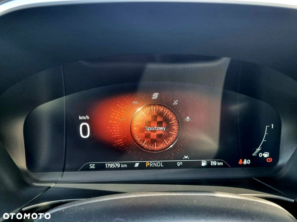 Ford Kuga 1.5 EcoBlue TITANIUM - 27