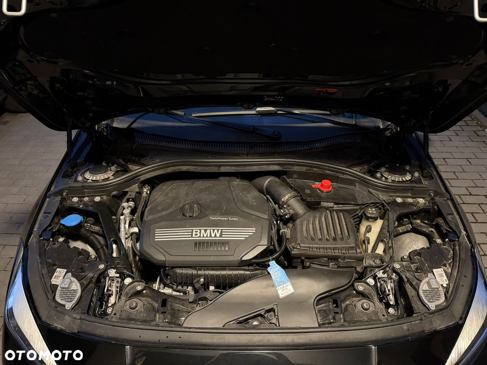 BMW Seria 1 118i Advantage - 32