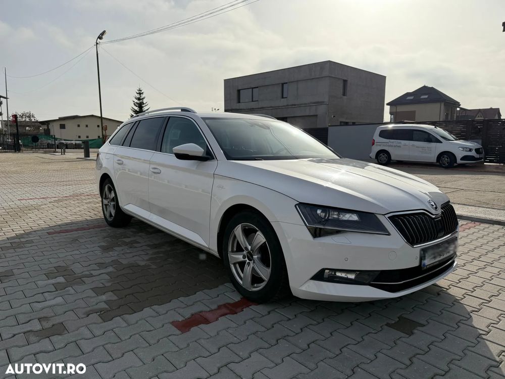 Skoda Superb 2.0 TDI 4X4 DSG Laurin & Klement - 8