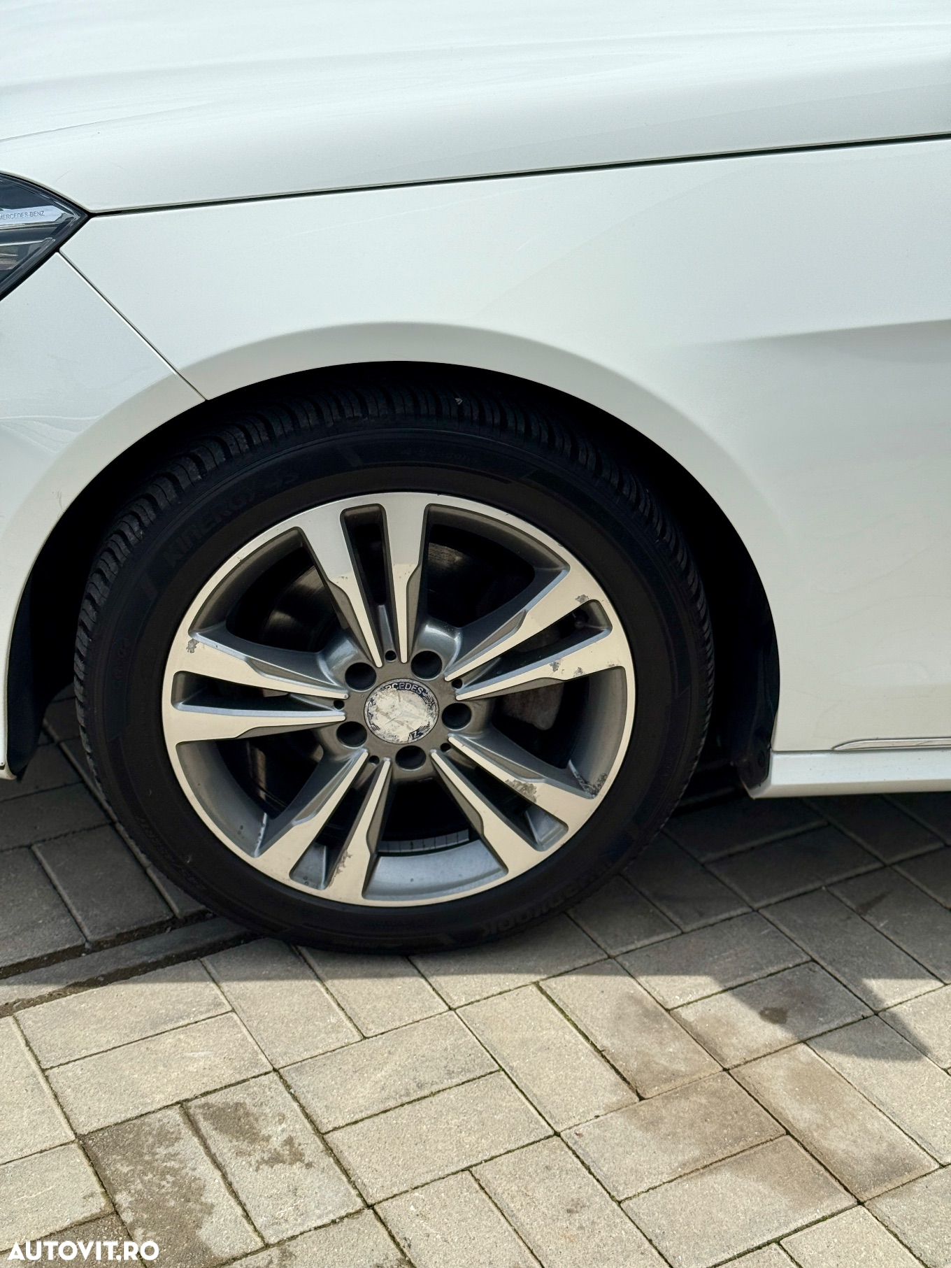 Mercedes-Benz E 220 BlueTEC 9G-TRONIC Avantgarde - 13