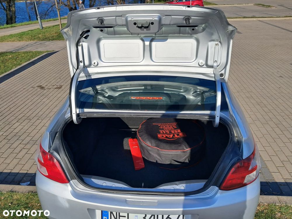 Peugeot 301 1.6 VTi Active - 37