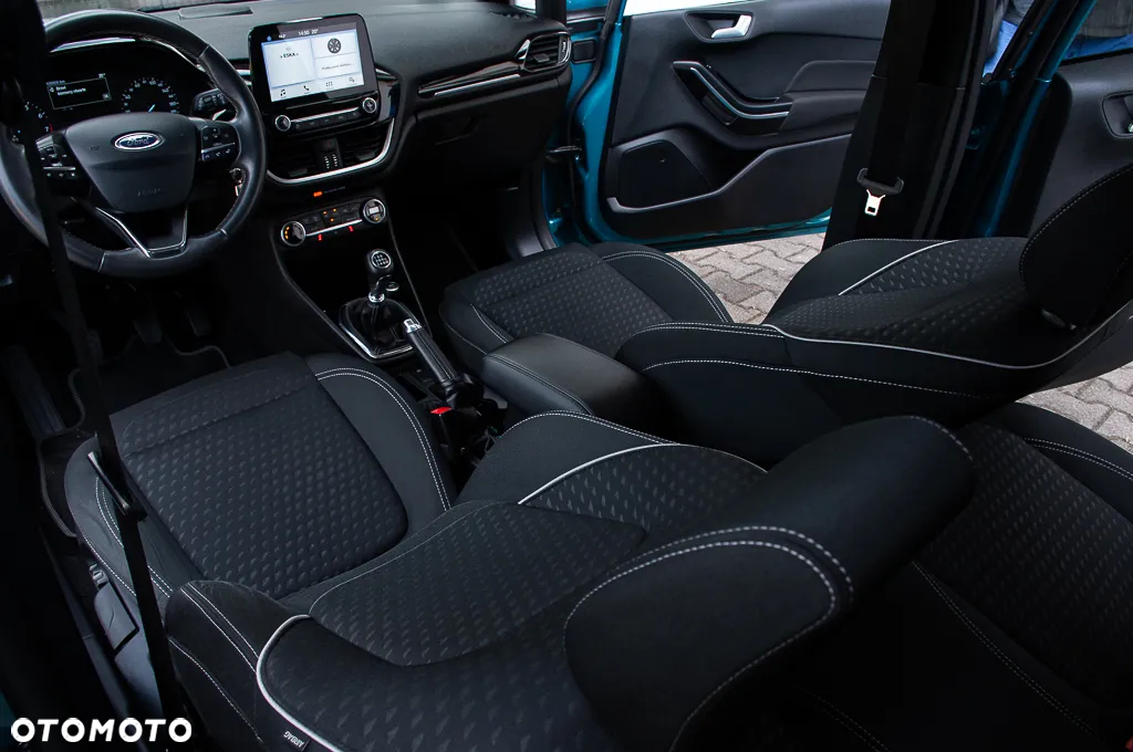 Ford Fiesta 1.0 EcoBoost Titanium - 6