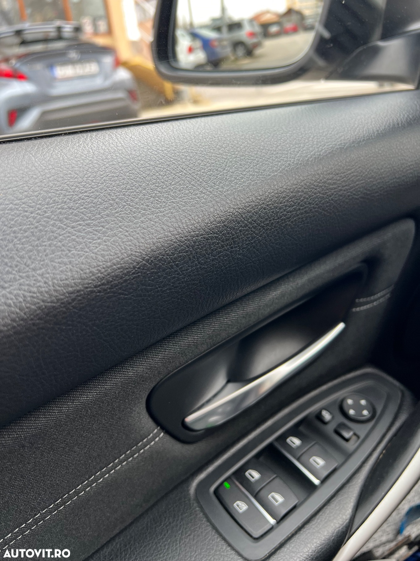 BMW Seria 3 318d Aut. - 15