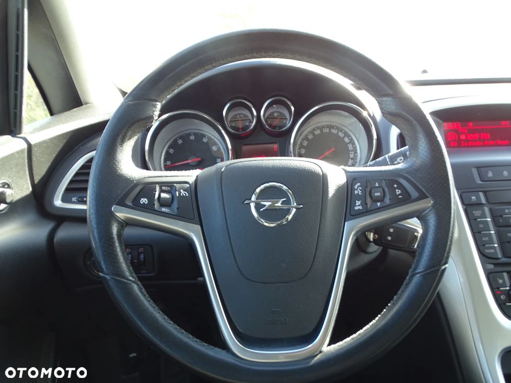 Opel Astra 1.4 Turbo Cosmo - 19