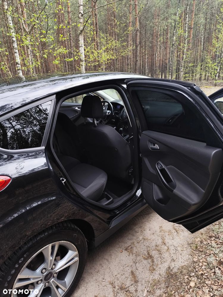 Ford Focus 1.6 TDCi DPF Trend - 13