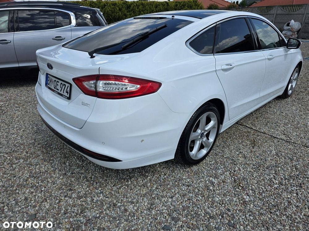 Ford Mondeo 2.0 TDCi ECOnetic Titanium - 26