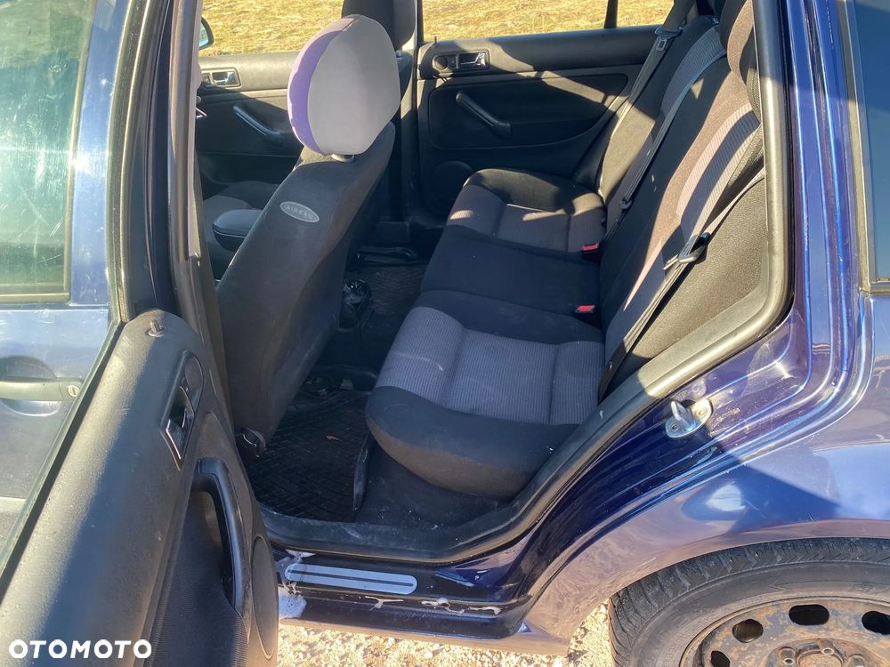 Volkswagen Golf 1.9 TDI Comfortline - 12