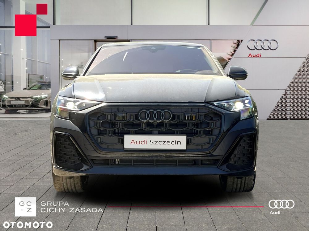Audi Q8 - 8