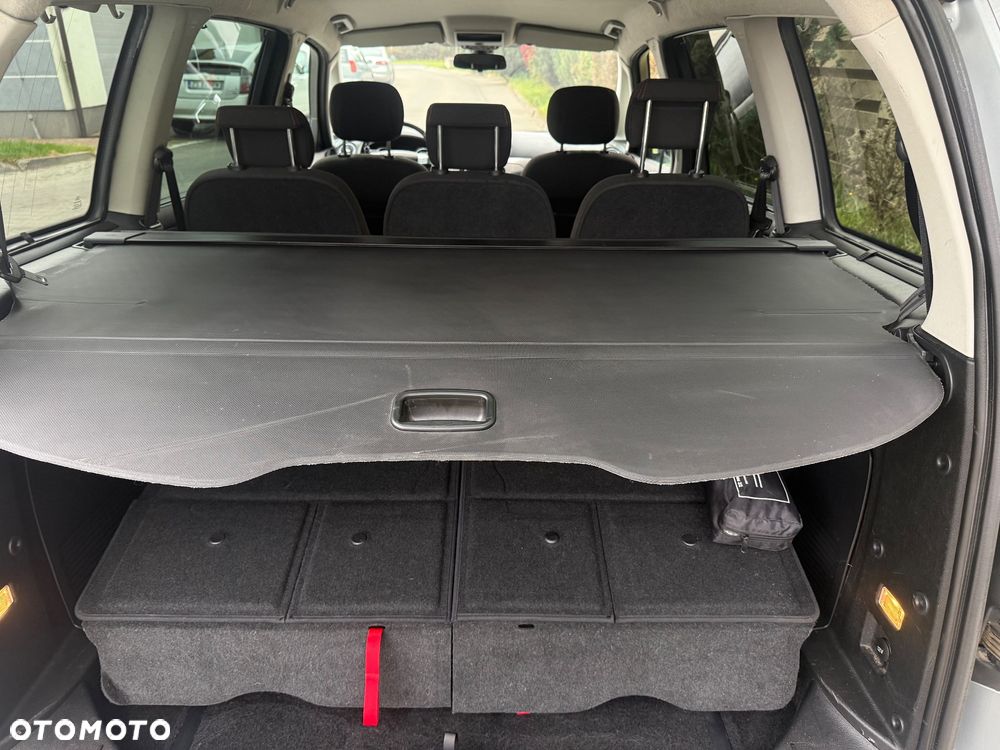 Ford Galaxy 2.0 TDCi Titanium - 21