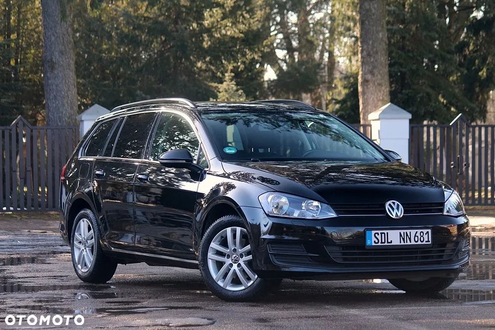 Volkswagen Golf 1.6 TDI BlueMotion Technology Comfortline - 16