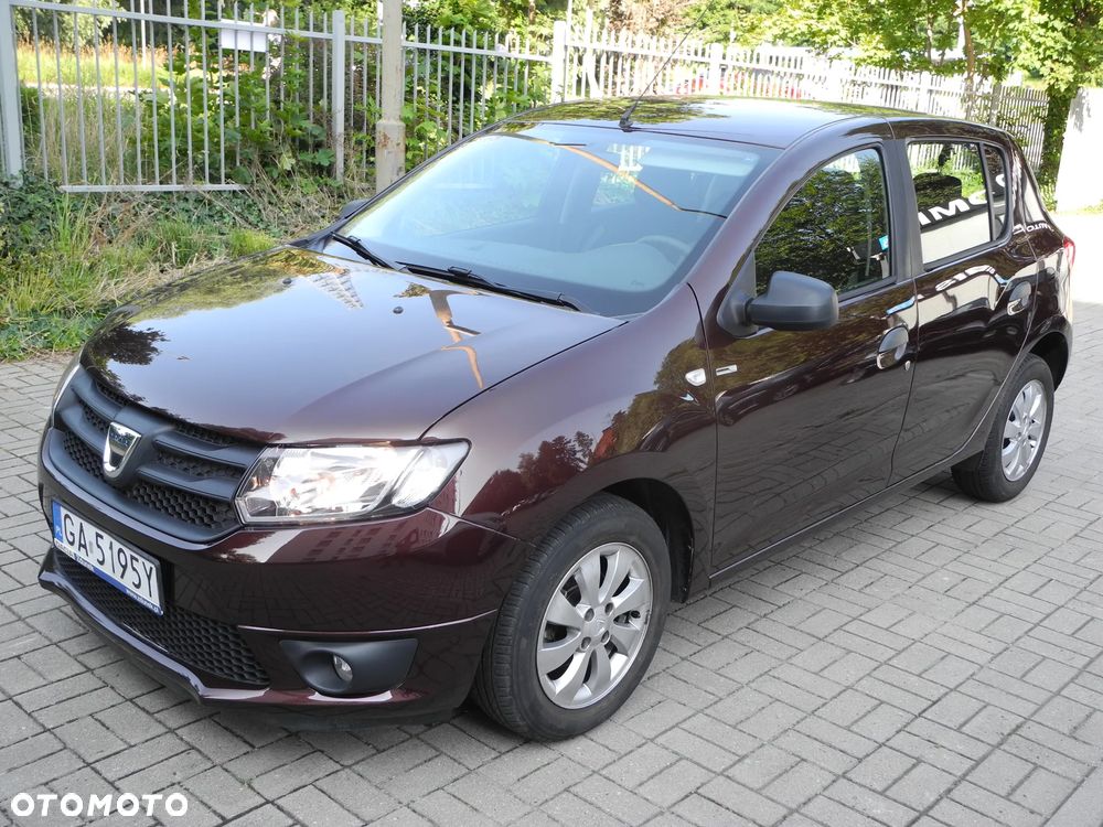 Dacia Sandero - 1