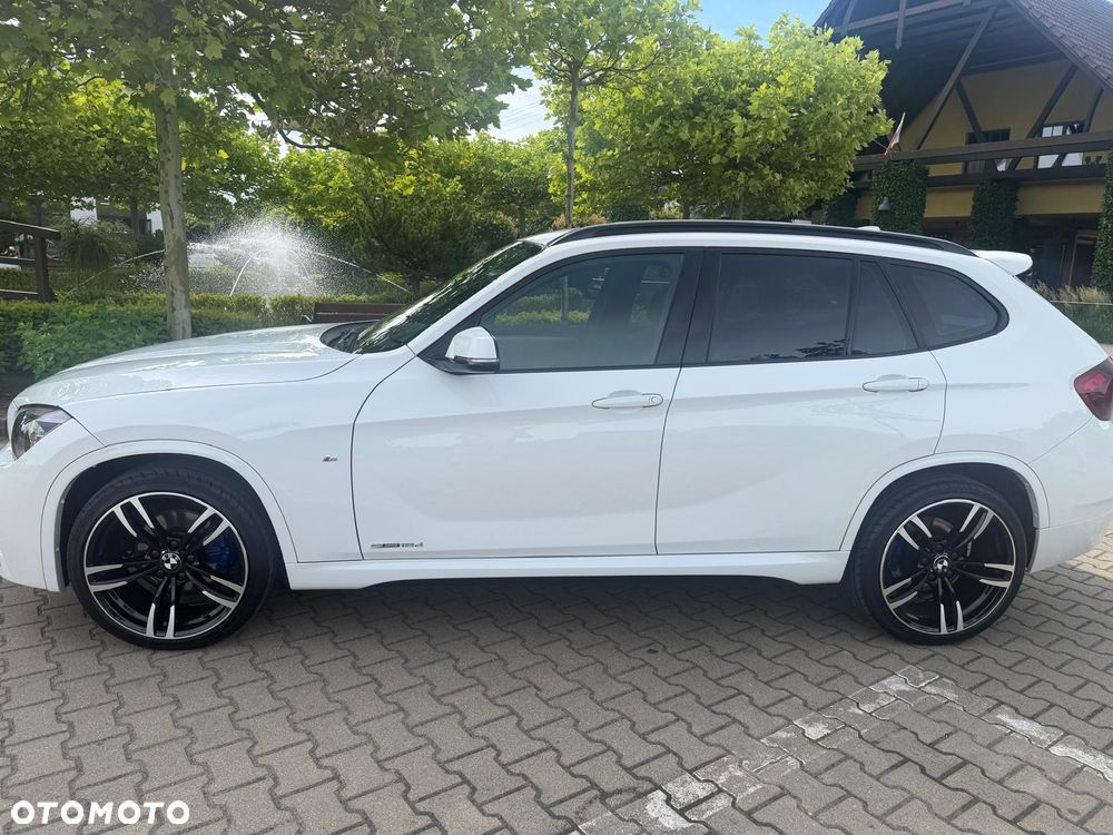 BMW X1 sDrive18d Sport Line - 33