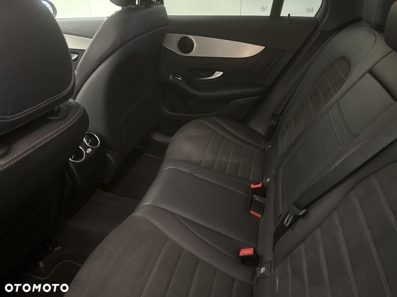 Mercedes-Benz GLC - 20