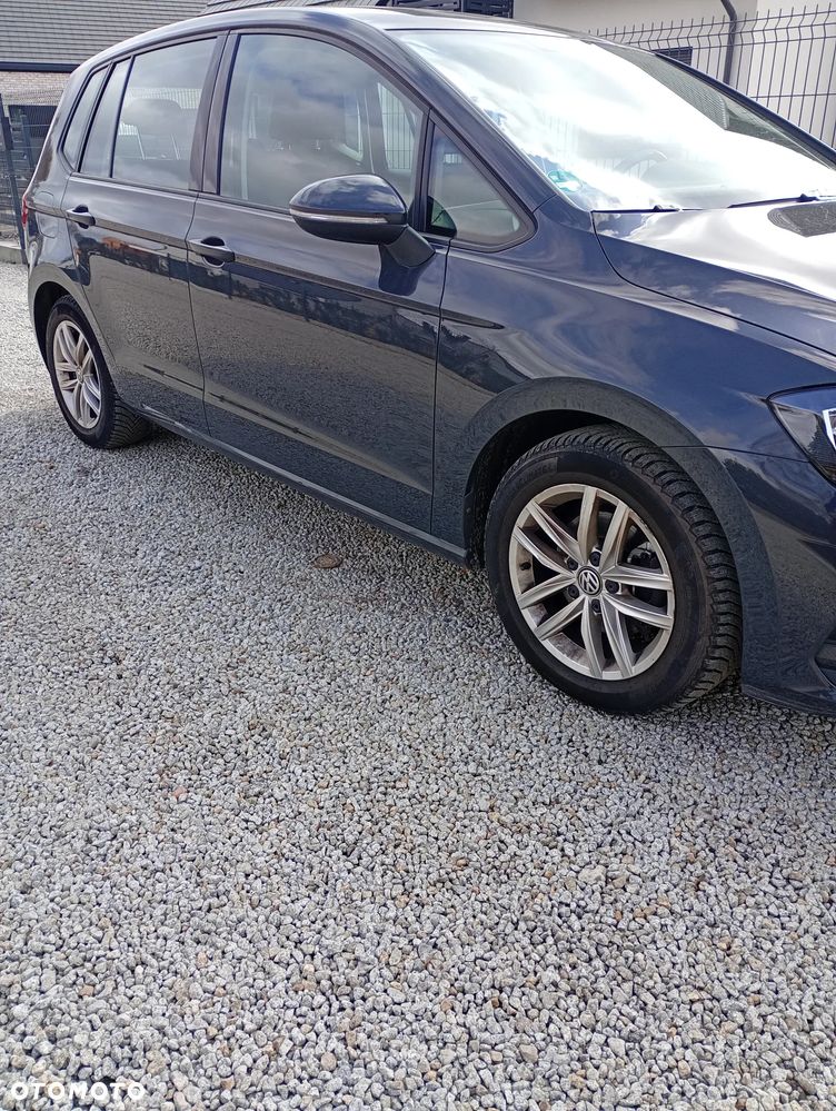 Volkswagen Golf Sportsvan ver-1-6-tdi-bluemotion-comfortline - 25