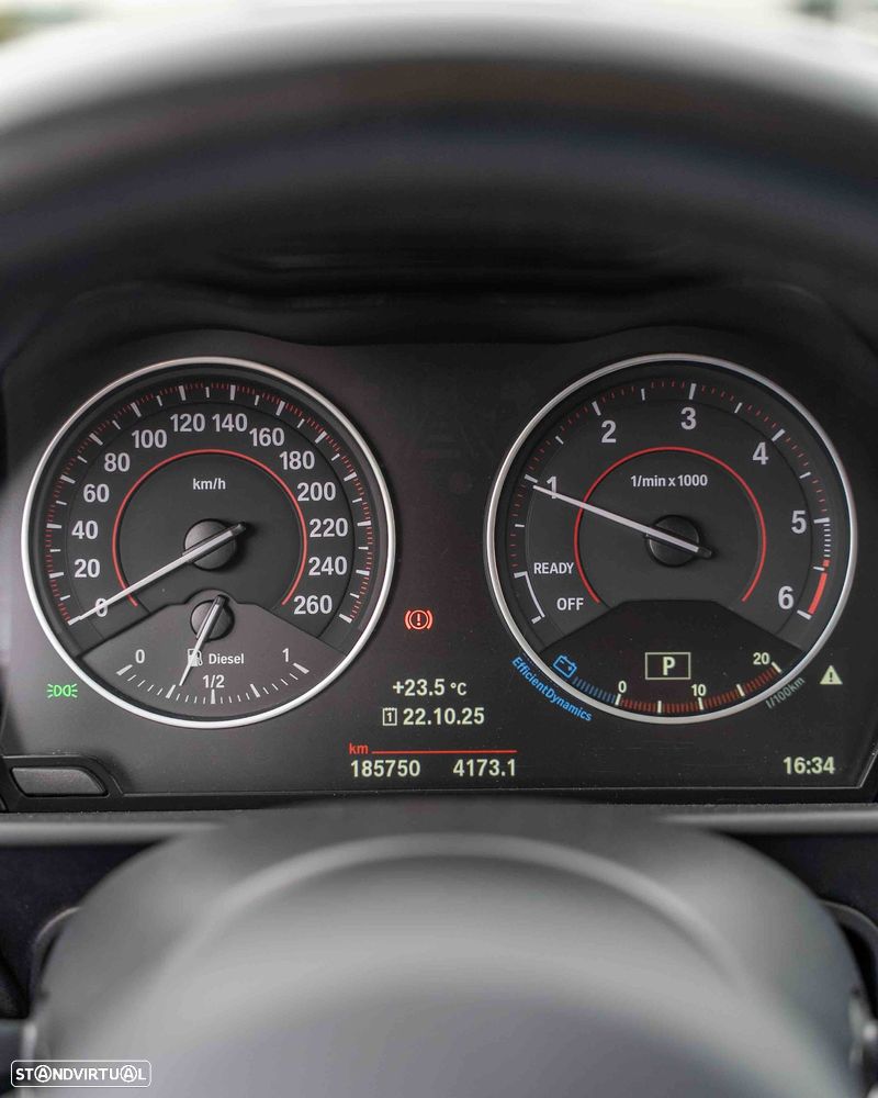 BMW 116 d Pack M Shadow Auto - 25